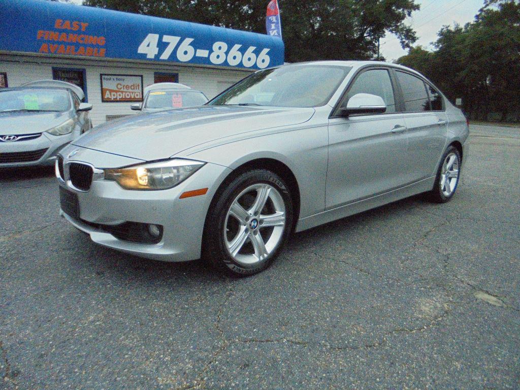 2012 BMW 3 Series 328i