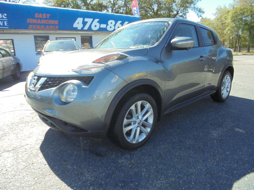 2015 Nissan JUKE SV