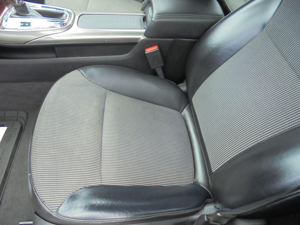 2013 Chevrolet Malibu 2SA - Photo 17