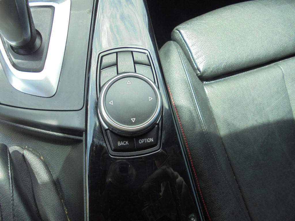 2015 BMW 3 Series 328i - Photo 16