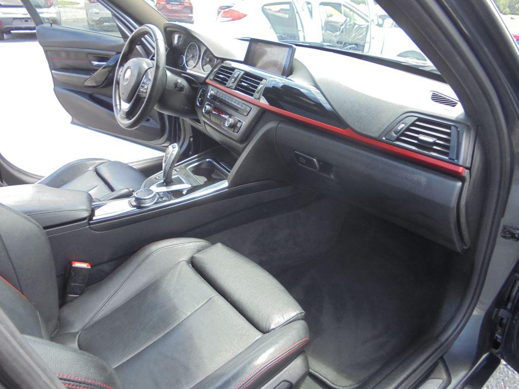 2015 BMW 3 Series 328i - Photo 22