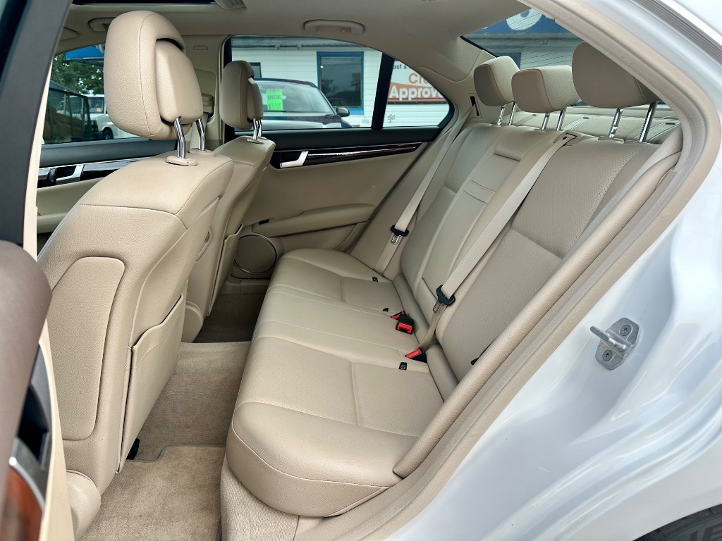 2014 Mercedes-Benz C-Class C250 Sport - Photo 10