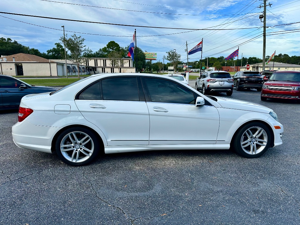 2014 Mercedes-Benz C-Class C250 Sport - Photo 8