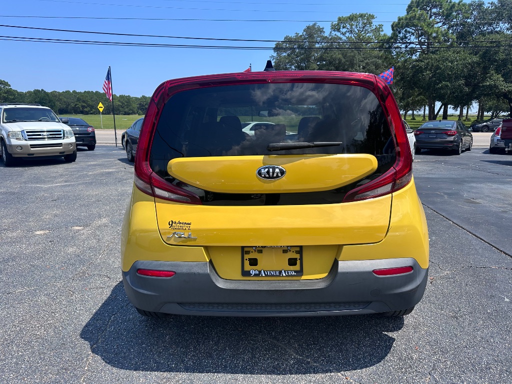 2020 Kia Soul LX - Photo 6