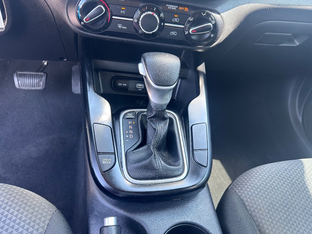 2020 Kia Soul LX - Photo 10